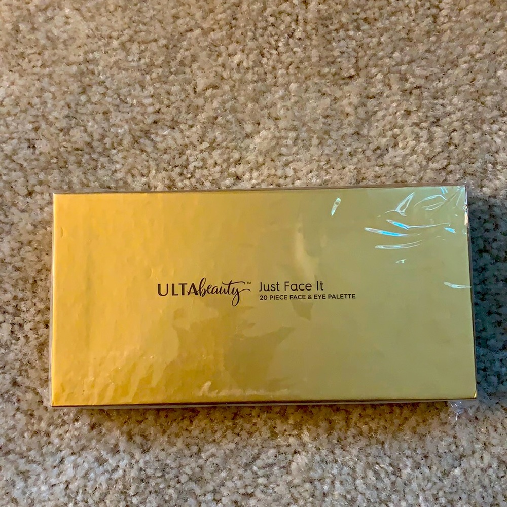 ULTA Beauty 20 piece face & eye palette